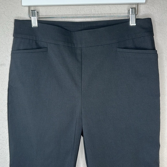 Chicos Black Perfect Stretch Josie Pull On Pedal Pushers Size Chico's 1 / US 8 - Picture 2 of 13
